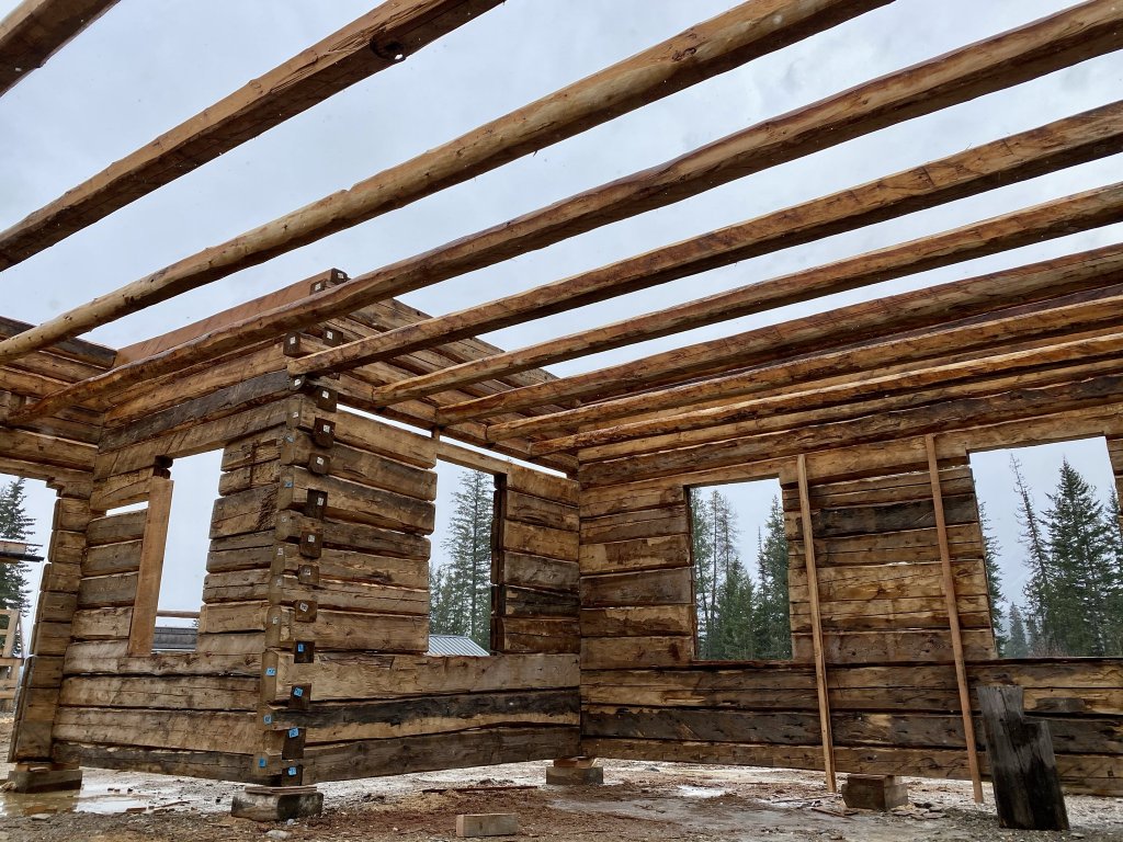 For Sale Heritage Dovetail Log Shell Hand Hewn L Shaped